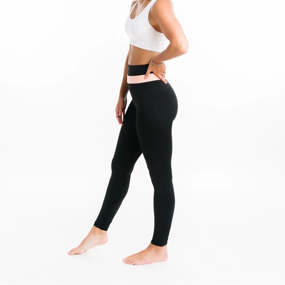 Zyia Active Black Leggings SZ 6-8 (these are for taller people, 28” length) - Picture 4 of 9